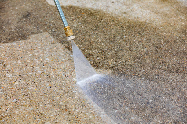 Best Oil Spill Cleanup  in Red Bluff, CA